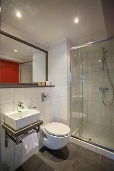 Chaumiere Hotell 2*