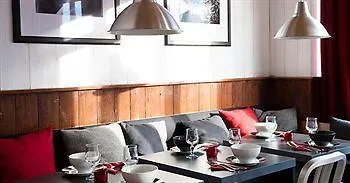 Hotell Chaumiere 2*